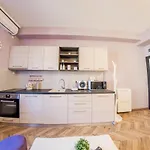 Sofia Violet Life Apartment